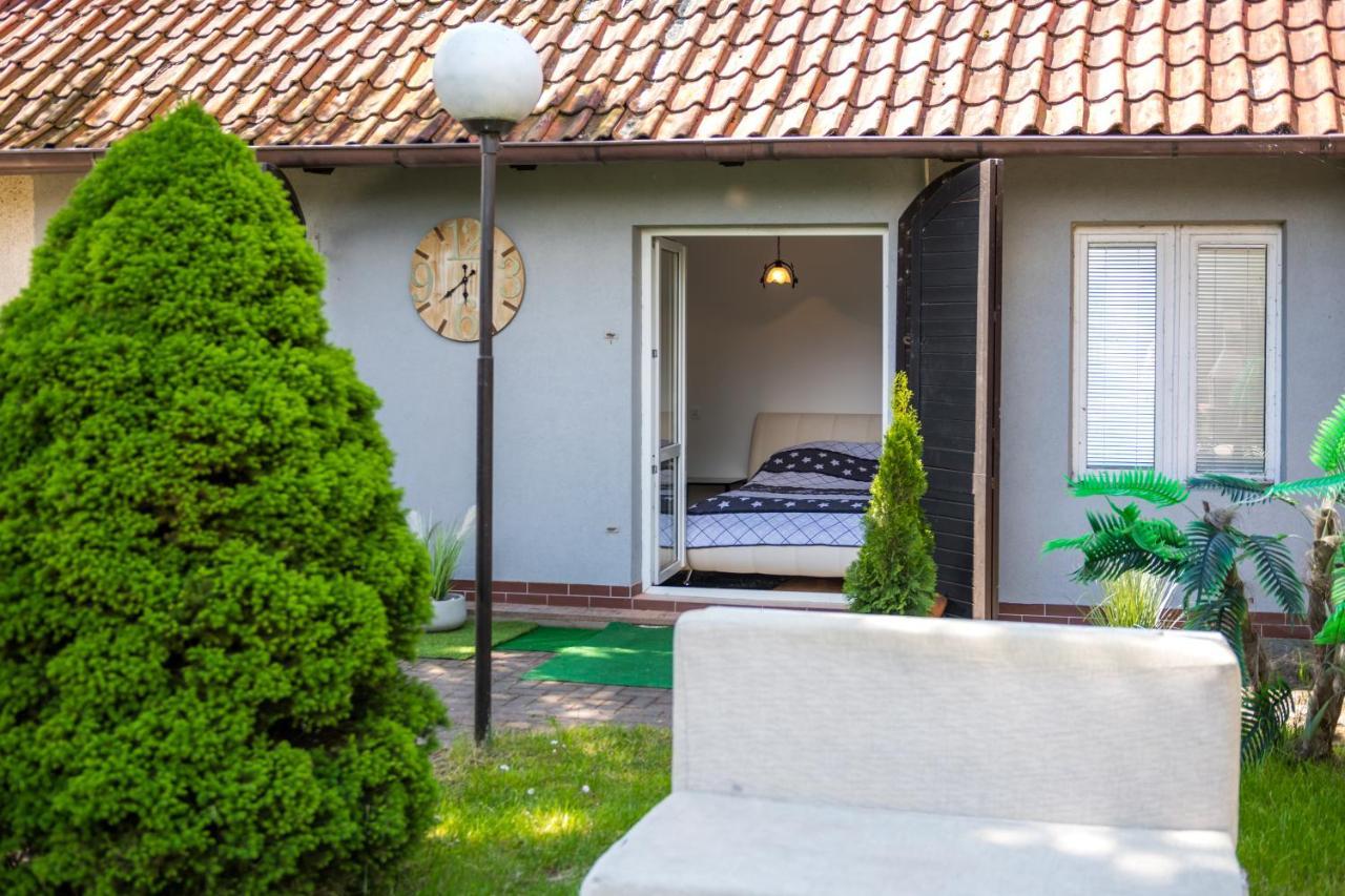 Domek Nad Jeziorem Dobskim - Fuleda 5 Exterior foto